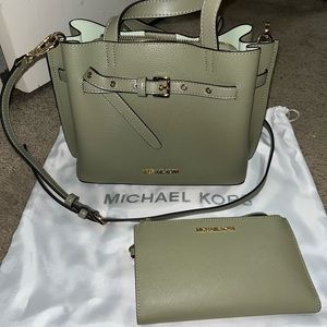 NWOT. Michael Kors purse and matching wallet. Army green.